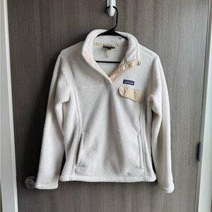 Patagonia Cream Snap-T Fleece - Small